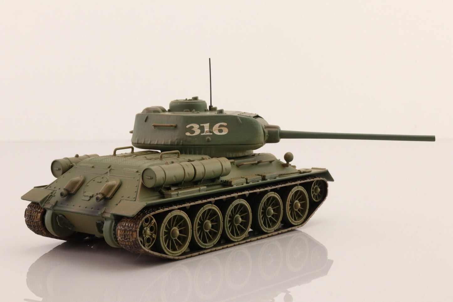 51601 Korean War Series I T 34/85 1:50 Neu und OVP