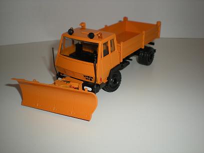 3451 Steyr 91 Schneepflug der Straßenmeisterei
