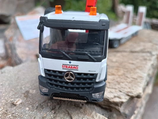 78229-01  MB Arocs 2-achs Kipper "STRABAG"