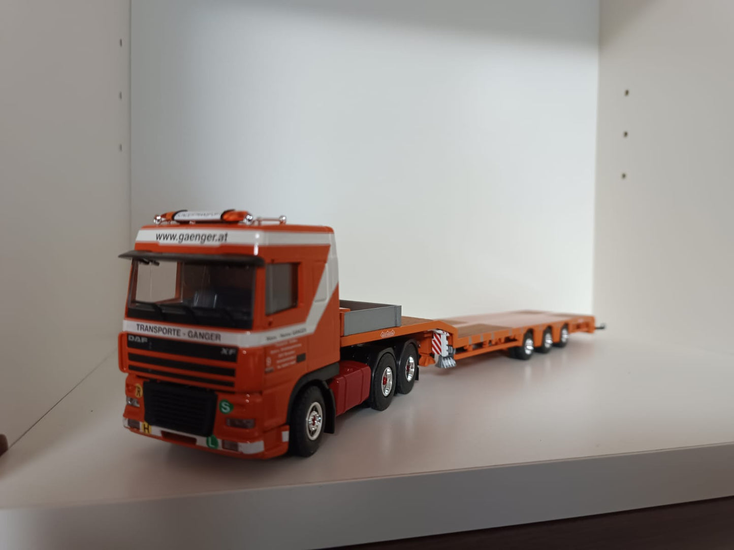 Gänger 01  - DAF 95  XF 3-achs   GÄNGER Sondermodell