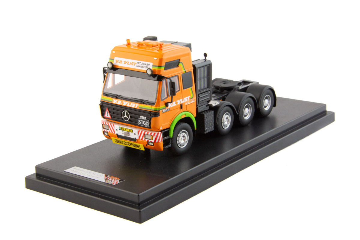 320065  Mercedes Benz SK " V.D.VLIST" mit Box